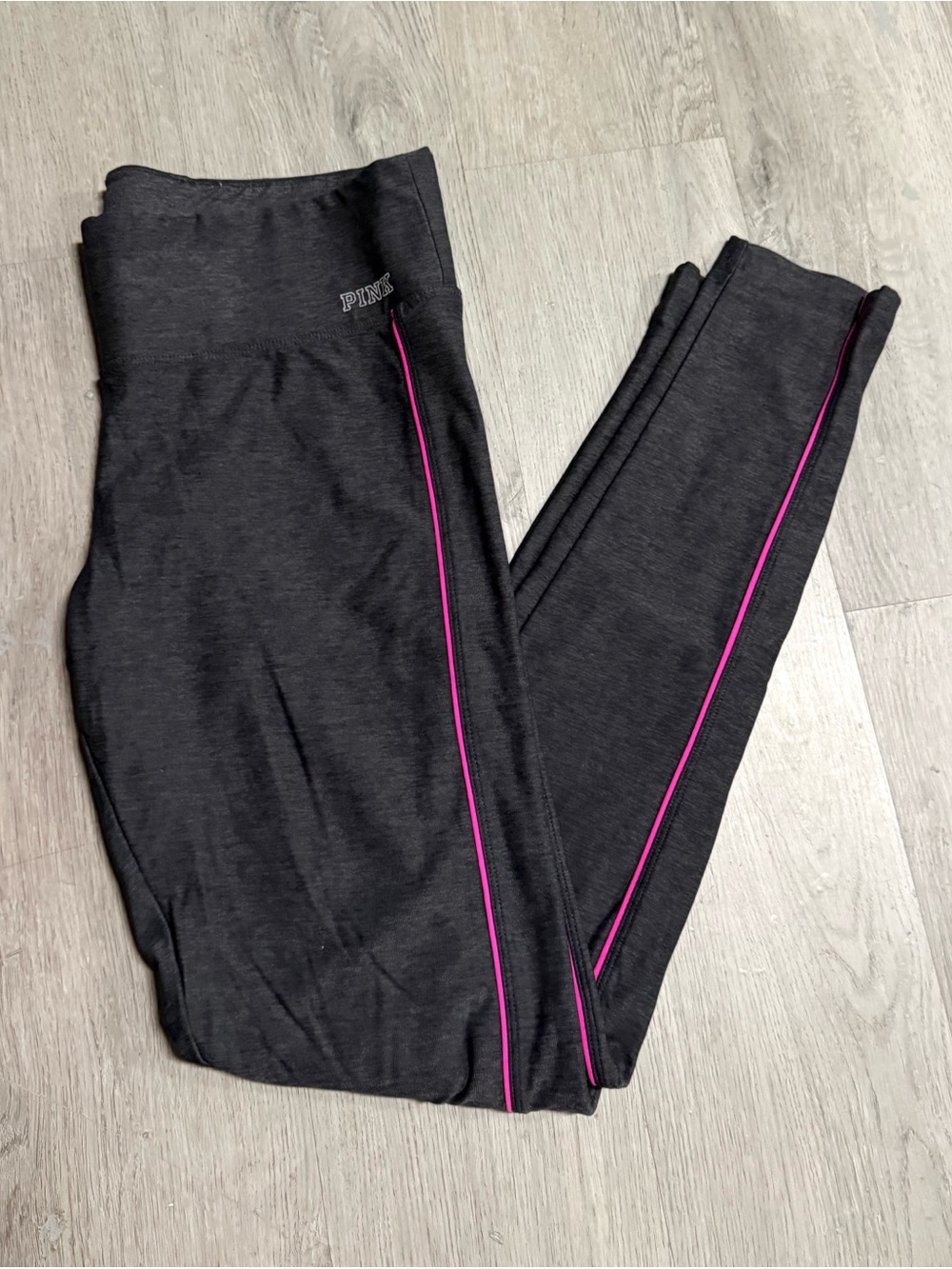 •PINK VICTORIAS SECRET• YOGA LEGGINGS